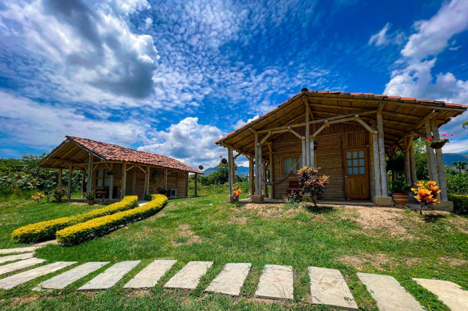 Hotel Campestre Campos Verdes Roldanillo Exterior foto